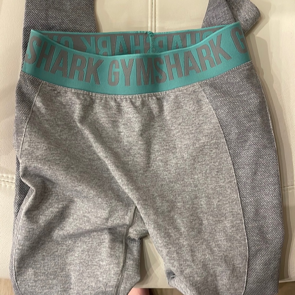 Teal and grey gym shark leggings